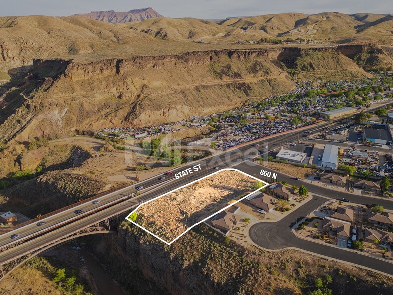 Approx E 860 N & State st, Hurricane, UT à vendre - Photo du bâtiment - Image 3 de 13
