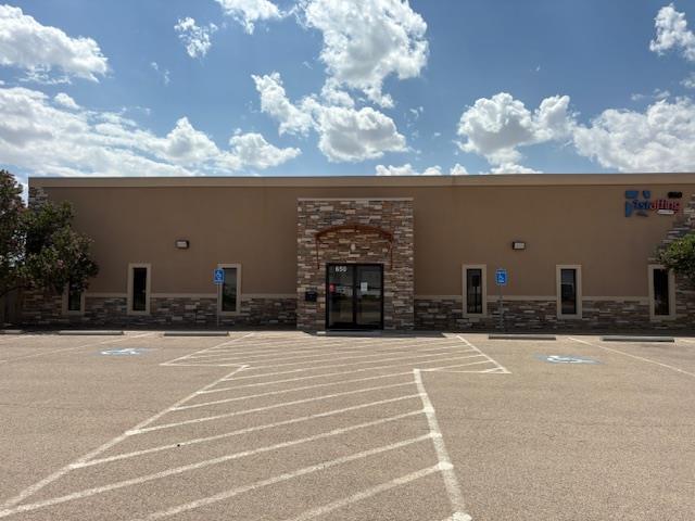 650 S John Ben Shepperd Pky, Odessa, TX for sale Primary Photo- Image 1 of 41