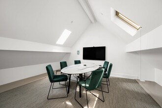 36-38 Bydown St, Neutral Bay for lease Interior Photo- Image 2 of 3