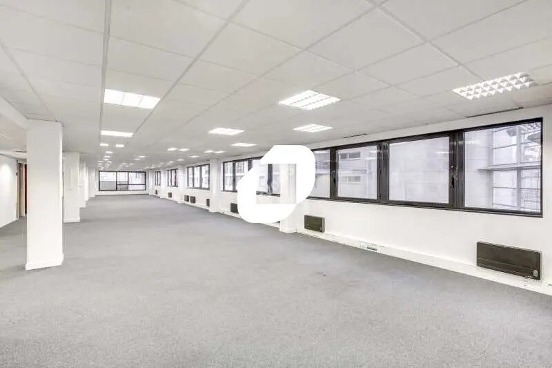 2 Boulevard Vauban, Montigny-le-Bretonneux à louer - Photo du bâtiment - Image 3 de 12