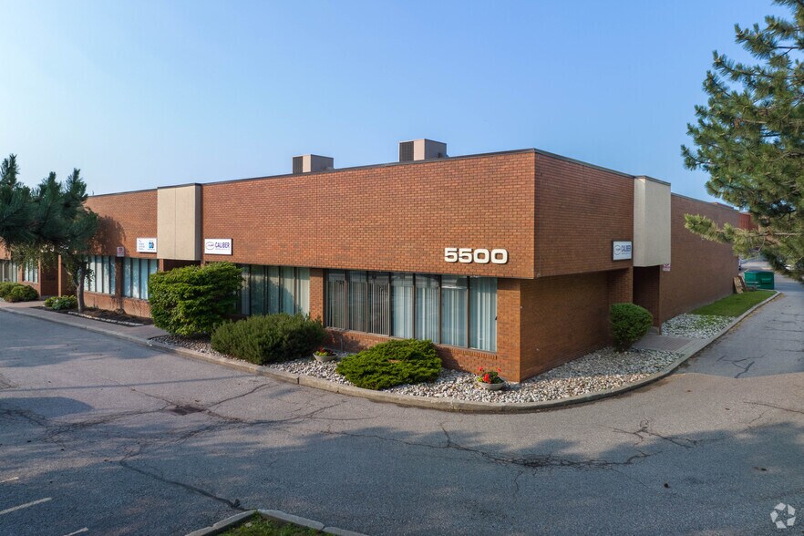 5500 Tomken Rd, Mississauga, ON for sale - Building Photo - Image 2 of 5