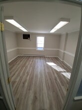 1645 Falmouth Rd, Centerville, MA for lease Interior Photo- Image 2 of 4