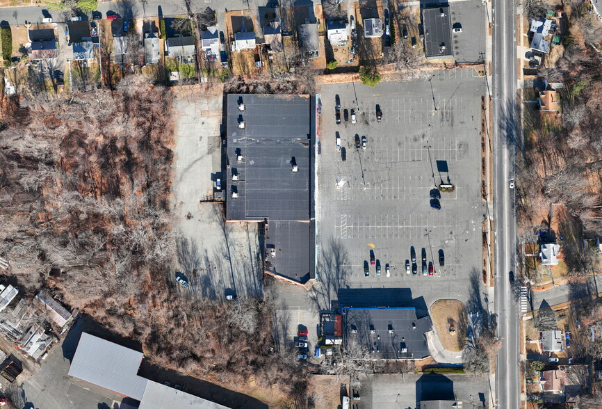 122-128 Island Pond Rd, Springfield, MA for lease - Aerial - Image 3 of 8