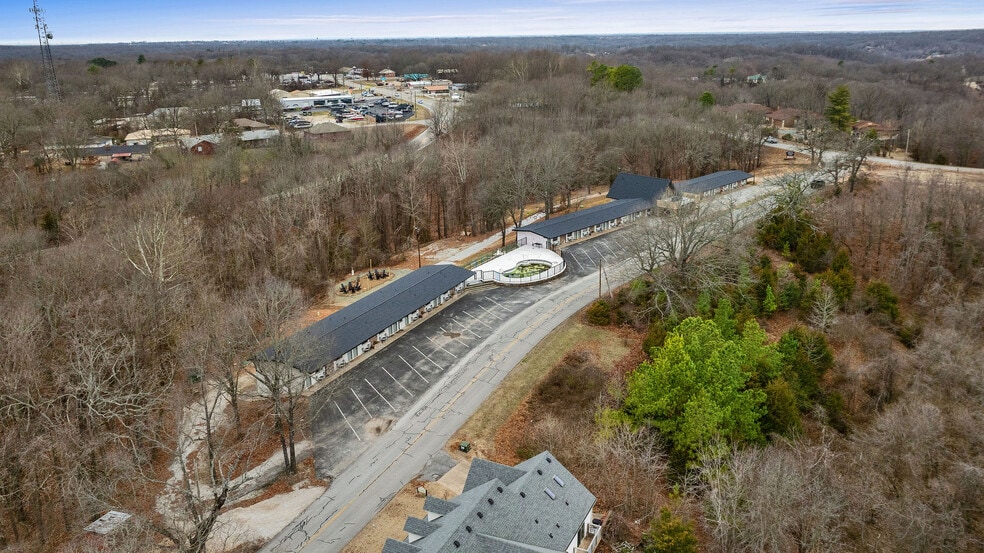 14733 Dutchmans Dr, Rogers, AR à vendre - Photo du bâtiment - Image 2 de 45