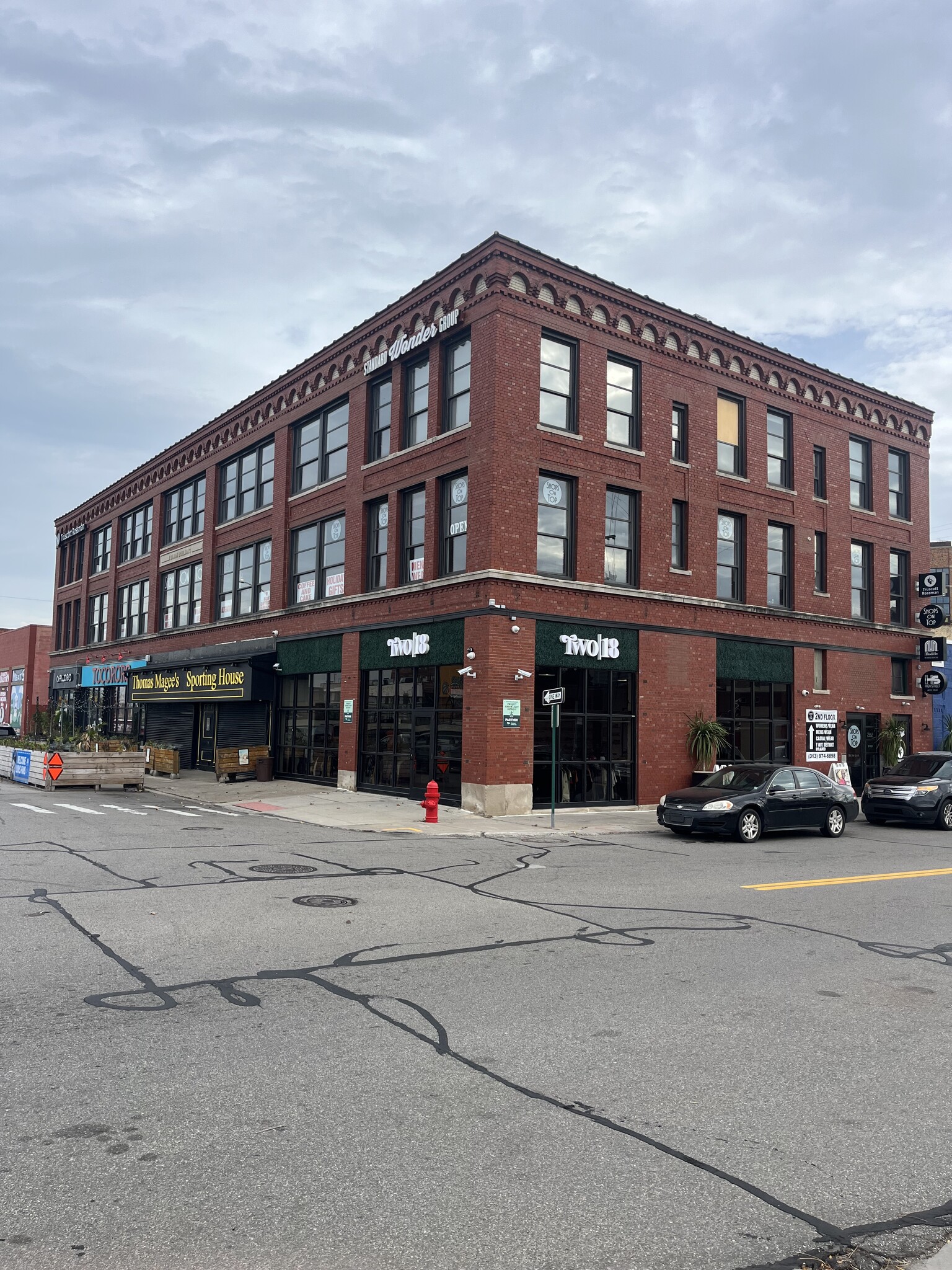 2362 Russell St, Detroit, MI for lease Building Photo- Image 1 of 30