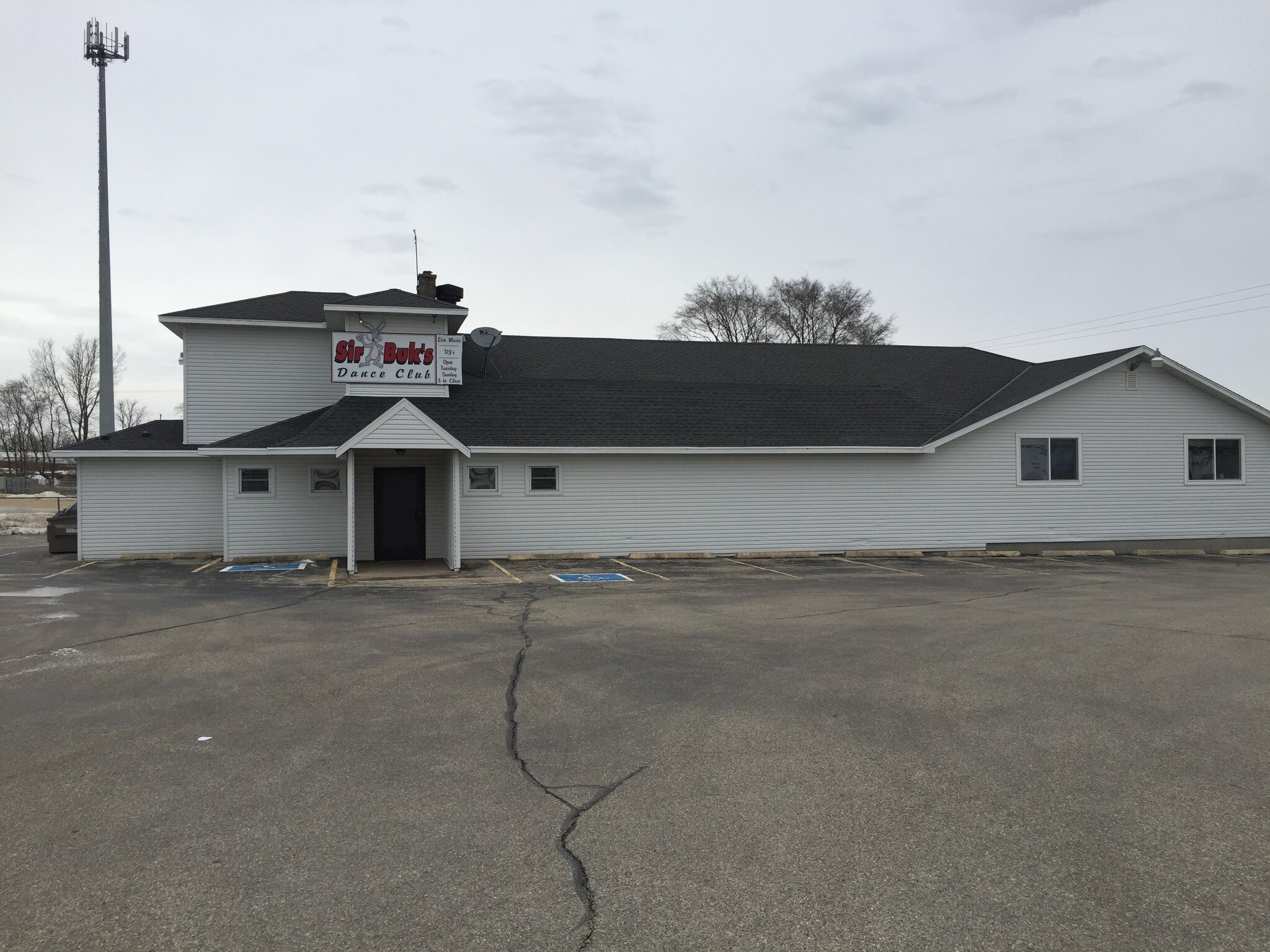 W5222 County Road K, Monroe, WI for sale Primary Photo- Image 1 of 13
