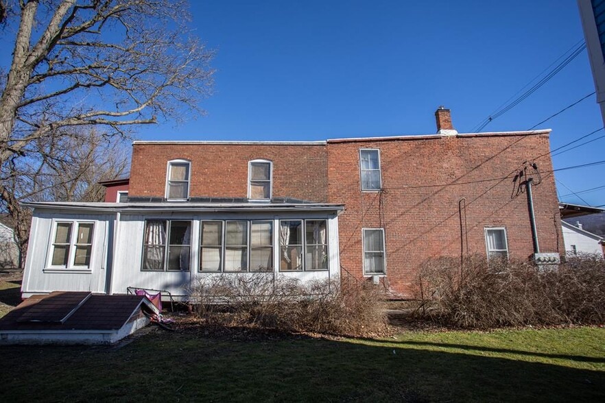 15 E Hill Rd, Covington, PA à vendre - Photo du bâtiment - Image 1 de 32