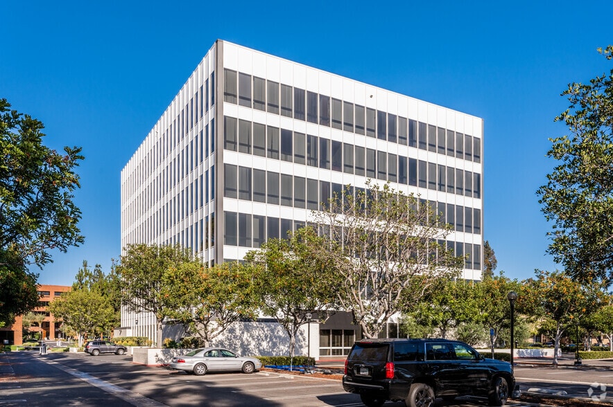 1201 Dove St, Newport Beach, CA for lease - Building Photo - Image 1 of 4
