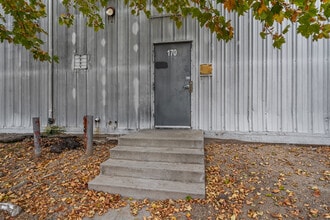 3230 Riverside Ave, Paso Robles, CA for lease Interior Photo- Image 1 of 21