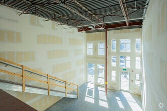 10704 120 St NW, Edmonton, AB for lease Interior Photo- Image 2 of 3