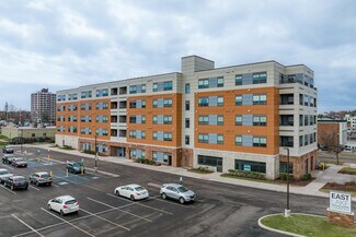 Plus de détails pour 18 E Cayuga St, Oswego, NY - Commerce de détail à louer