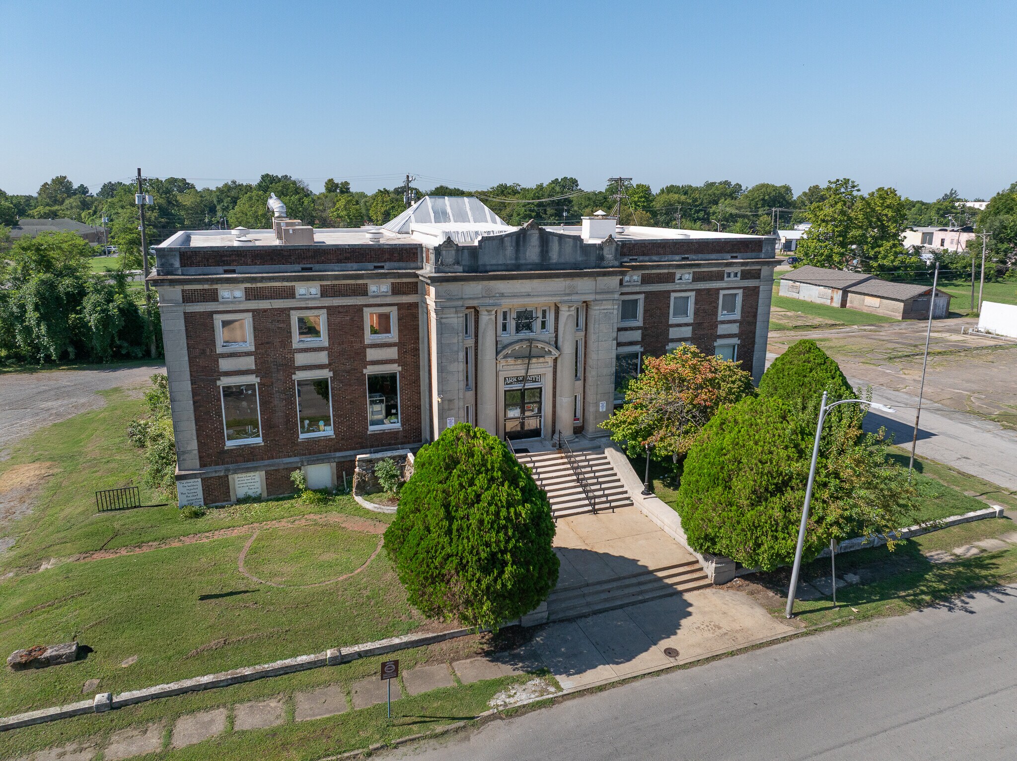 401 E Broadway St, Muskogee, OK à vendre Photo principale- Image 1 de 44