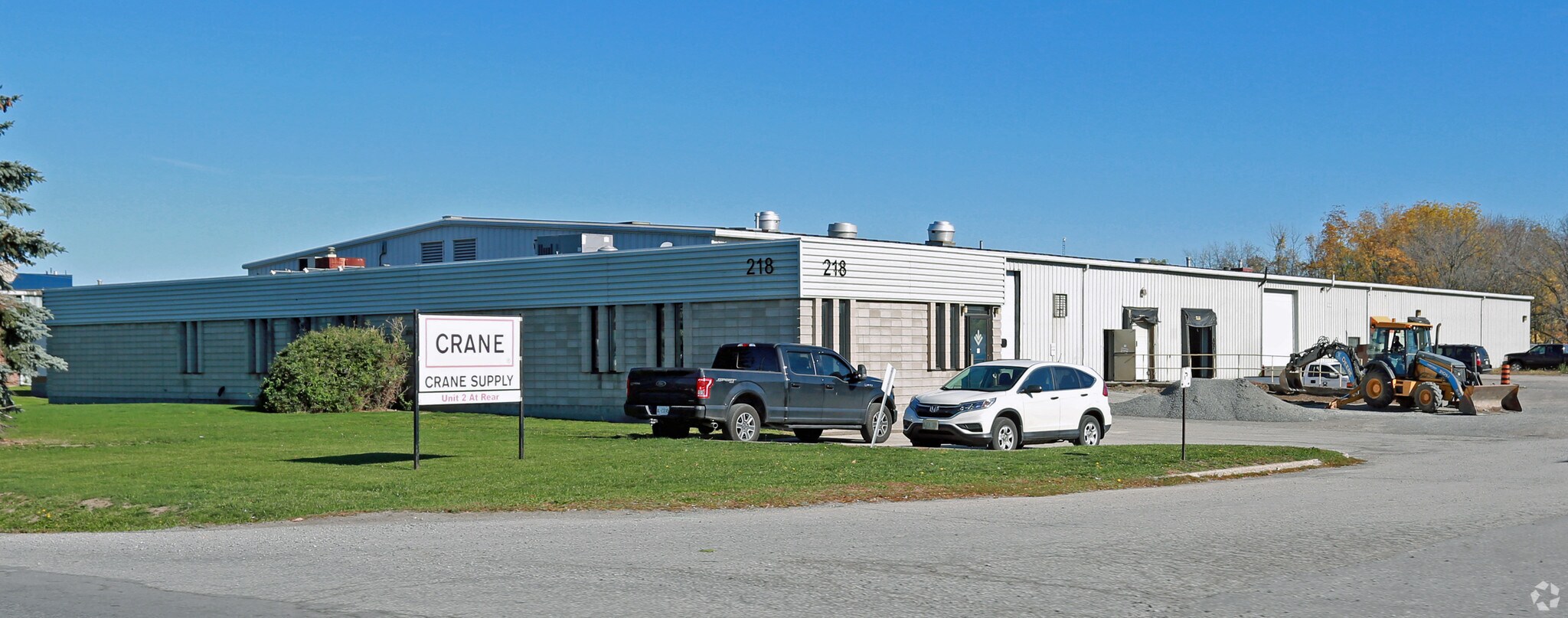 218 Martindale Rd, St Catharines, ON for sale Primary Photo- Image 1 of 1