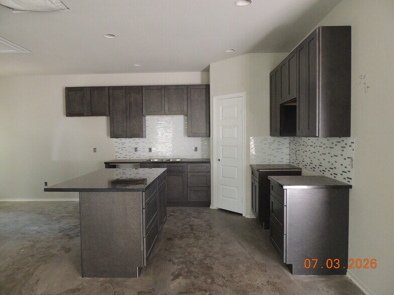 103 Summer Pl, Huntsville, TX for sale - Building Photo - Image 3 of 27