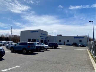 Plus de détails pour 80-110 Evergreen St, Babylon, NY - Industriel à vendre