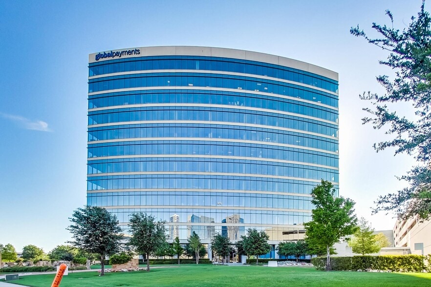 5850 Granite Pky, Plano, TX for lease - Building Photo - Image 2 of 17