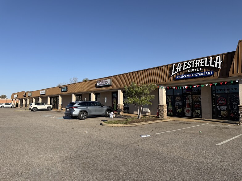 8920 Mid South Dr, Olive Branch, MS for lease - Primary Photo - Image 1 of 4