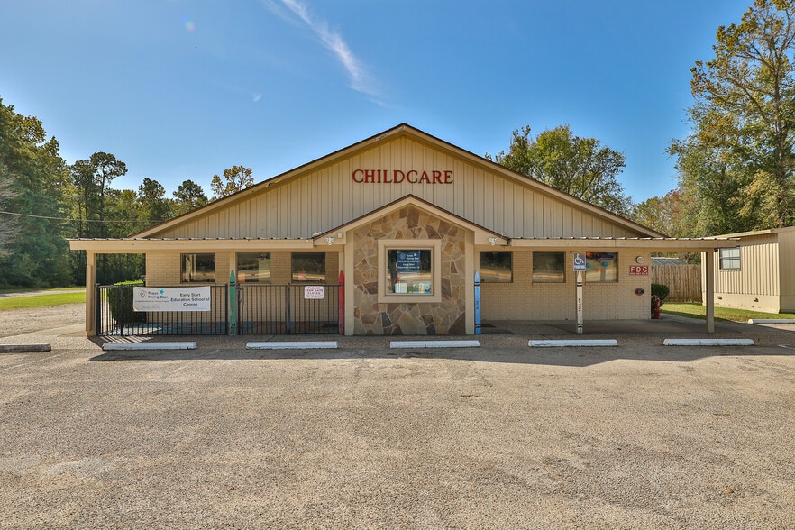 6035 TX-105, Conroe, TX for sale - Building Photo - Image 1 of 20