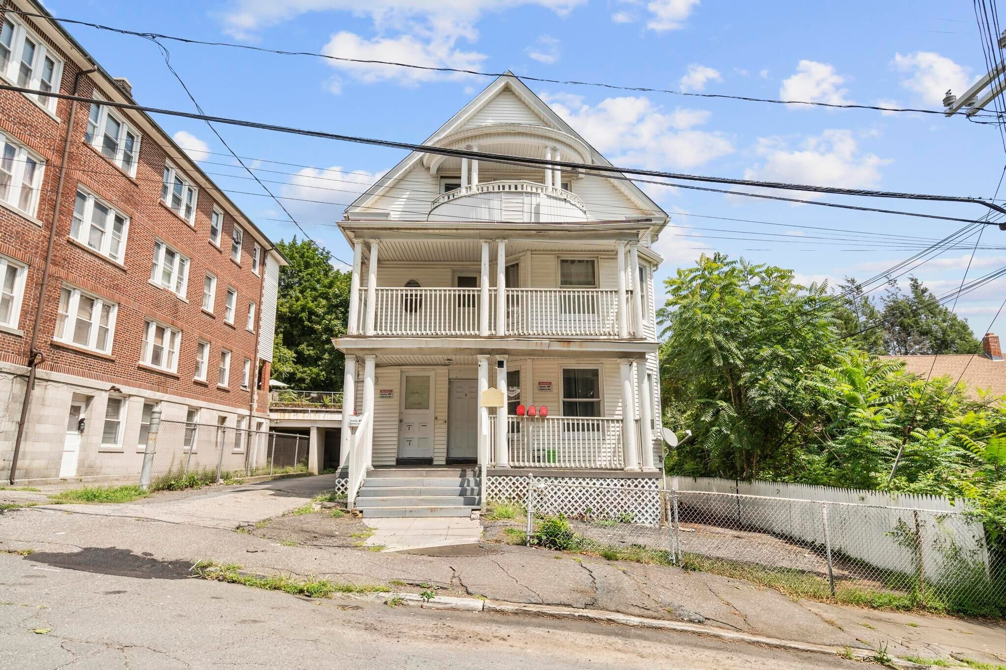 12 Aetna St, Waterbury, CT for sale Primary Photo- Image 1 of 2