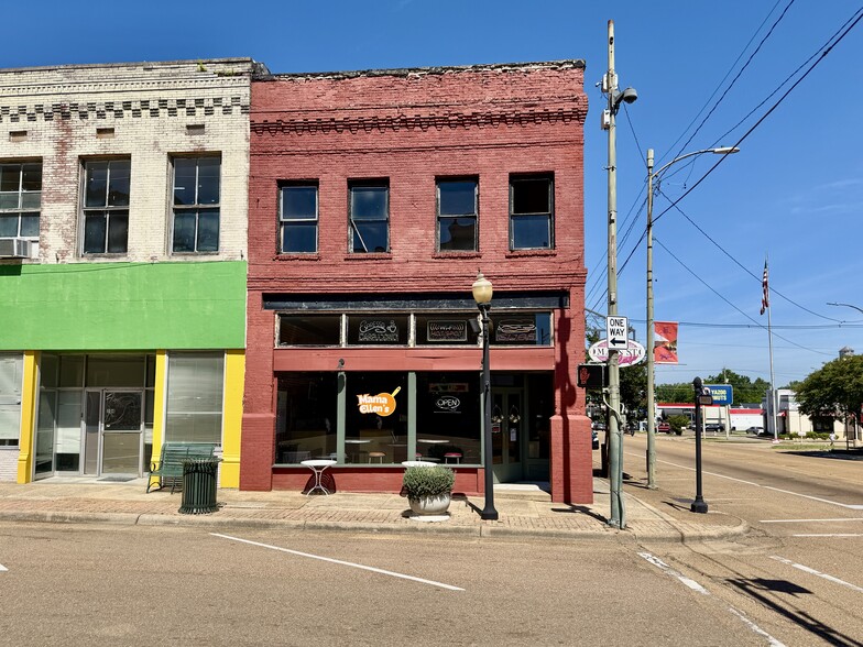 100 S Main St, Yazoo City, MS à vendre - Photo du bâtiment - Image 2 de 42