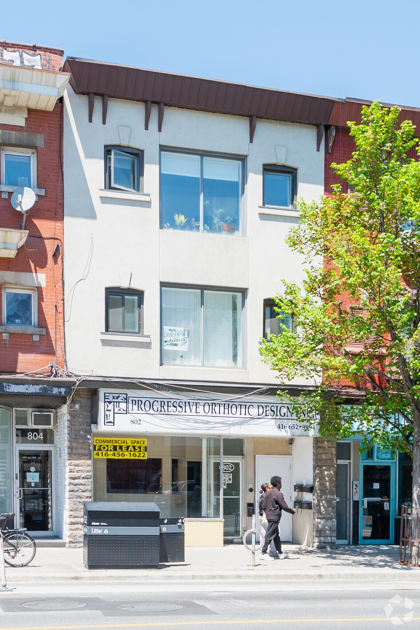 802 Bloor St W, Toronto, ON à vendre Photo principale- Image 1 de 6