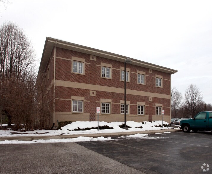 698 Pro Med Ln, Carmel, IN à louer - Photo du bâtiment - Image 2 de 4