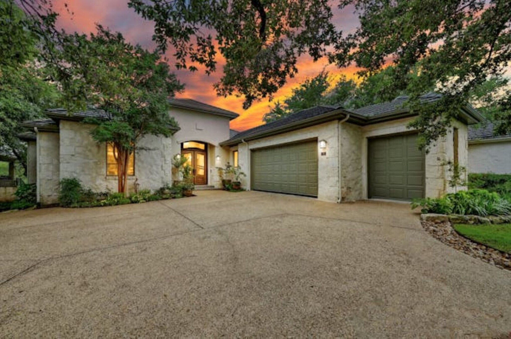 2305 Barton Creek Blvd, Austin, TX à vendre Photo du bâtiment- Image 1 de 18