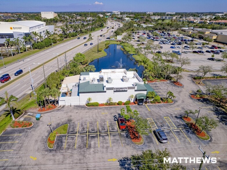 7790 Cypress Lake Dr, Fort Myers, FL for sale - Building Photo - Image 2 of 4