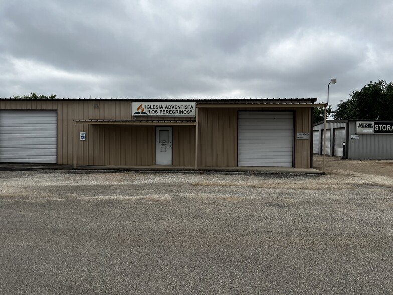 603 FM 2093, Fredericksburg, TX for lease - Building Photo - Image 3 of 5