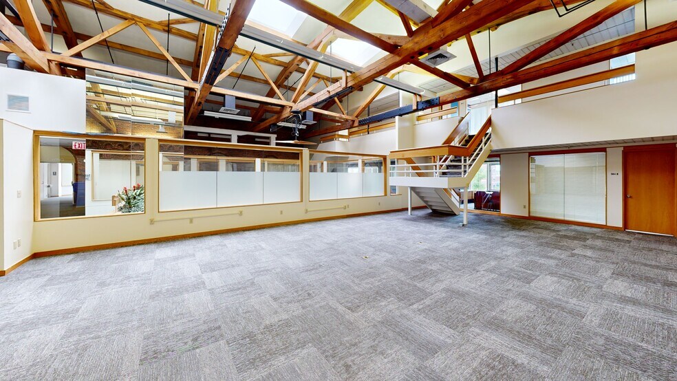 977-1001 Elm St, Manchester, NH à louer - Numérisation 3D de Matterport - Image 2 de 13