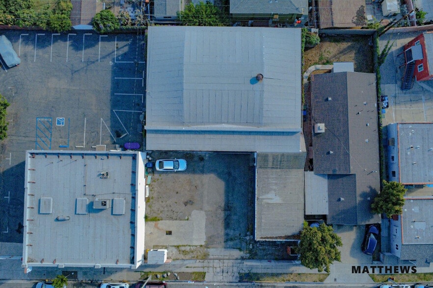 1144 E Hyde Park Blvd, Inglewood, CA for sale - Building Photo - Image 2 of 3