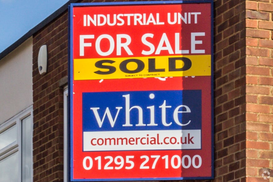 35 Murdock Rd, Bicester for lease - Building Photo - Image 3 of 14