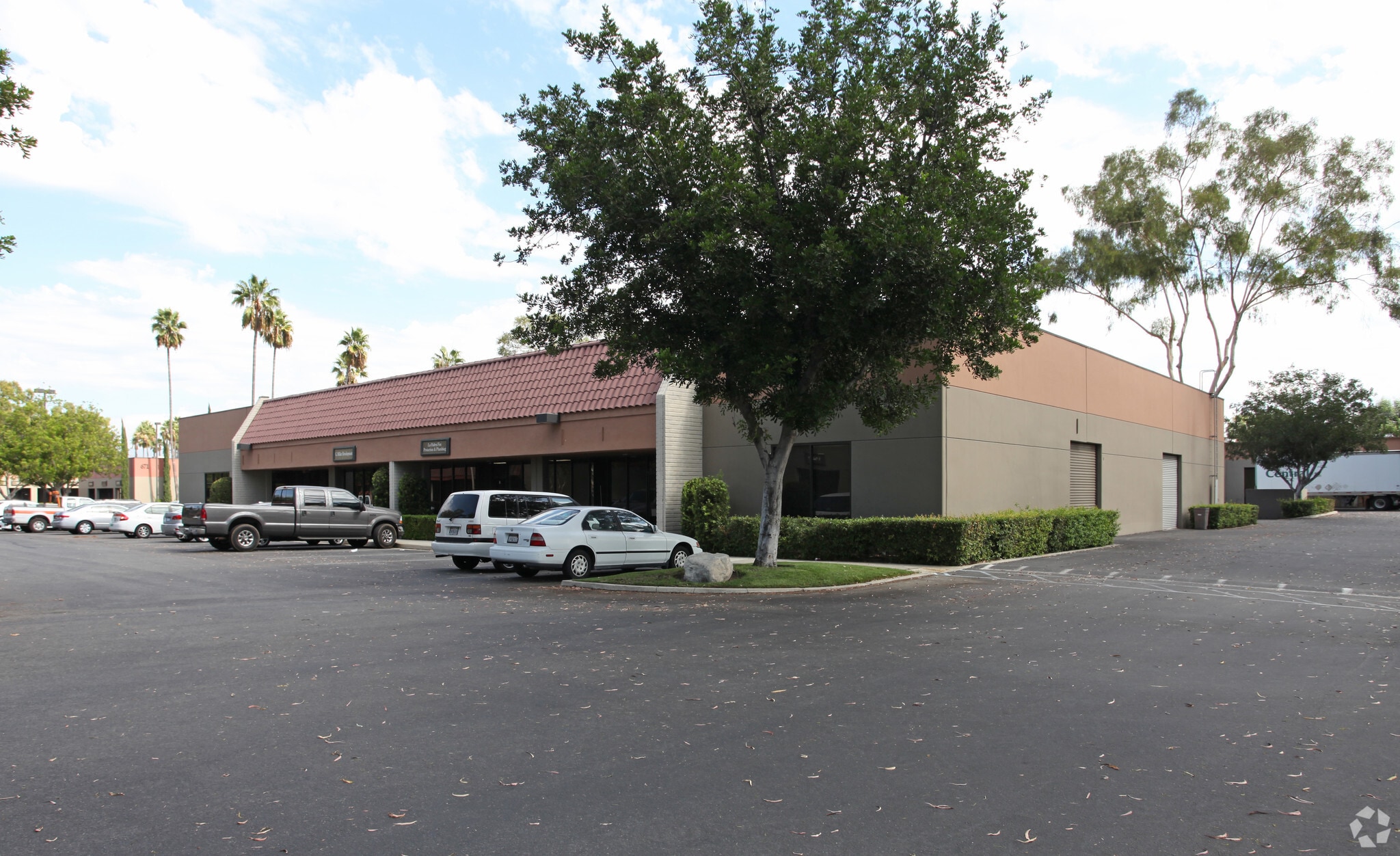 657-727 Brea Canyon Rd, Walnut, CA for lease Primary Photo- Image 1 of 47