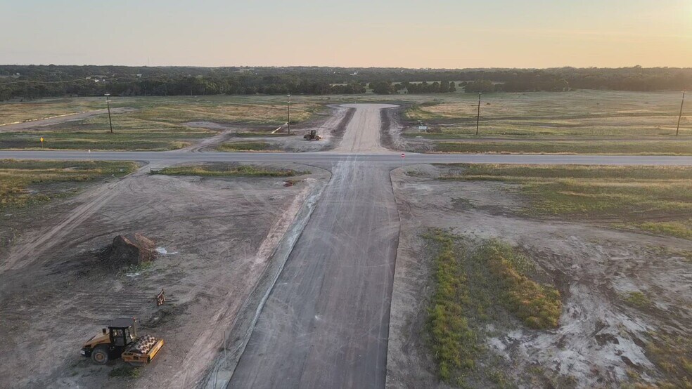 2601 E State Highway 121, Lewisville, TX à vendre - Vidéo sur l’inscription commerciale - Image 3 de 19