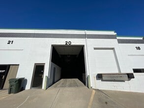 4817 N 56th St, Lincoln, NE à louer Photo du bâtiment- Image 1 de 3