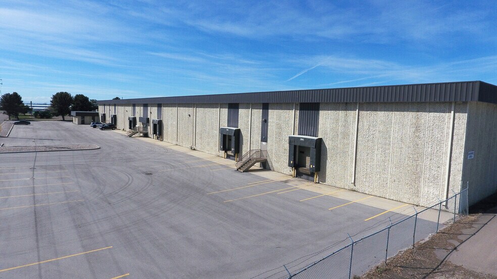 1622 E Fargo Ave, Nampa, ID à louer - Photo du bâtiment - Image 2 de 6