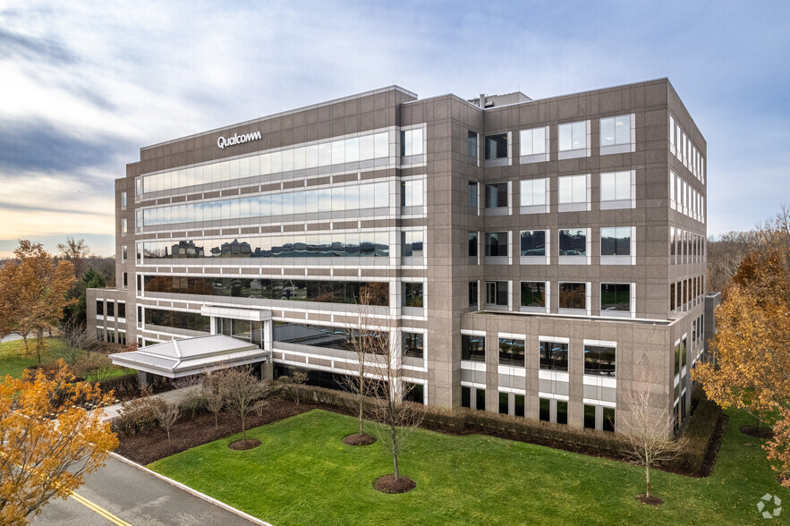 500 Somerset Corporate Blvd, Bridgewater, NJ à vendre - Photo principale - Image 1 de 1