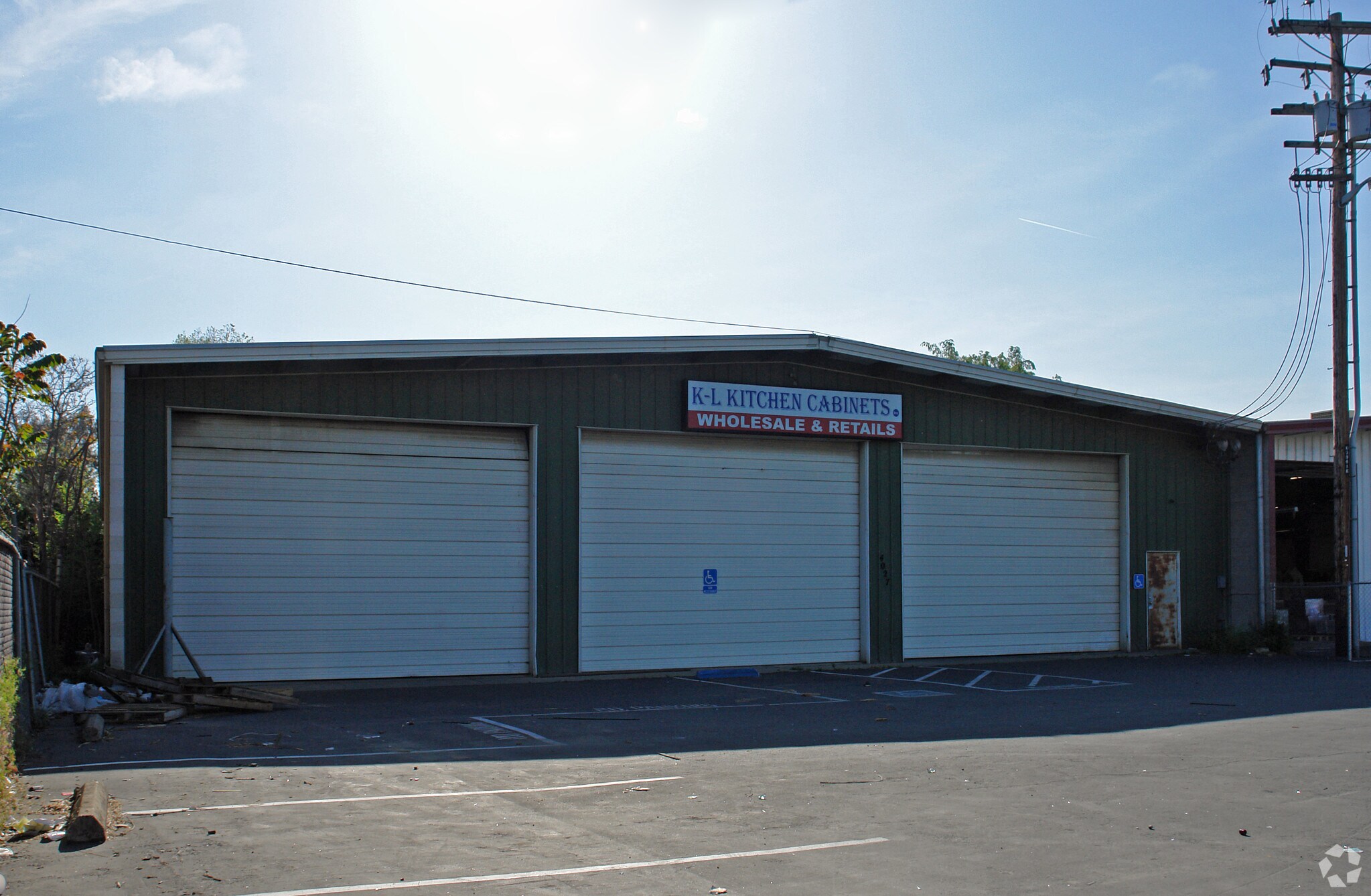 4027 Franklin Blvd, Sacramento, CA for lease Primary Photo- Image 1 of 3