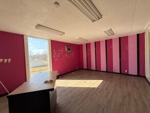 1058-1068 Country Club Rd, Columbus, OH for lease Building Photo- Image 1 of 11