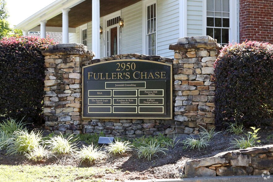 2950 Cherokee St, Kennesaw, GA for sale - Building Photo - Image 2 of 9