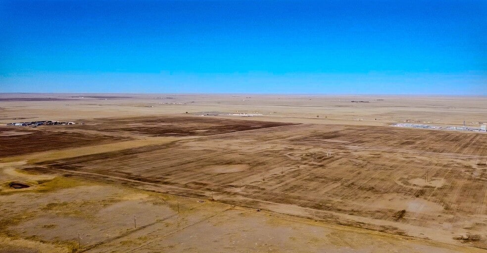 4950 Box Springs Rd NW, Medicine Hat, AB for sale - Aerial - Image 2 of 2