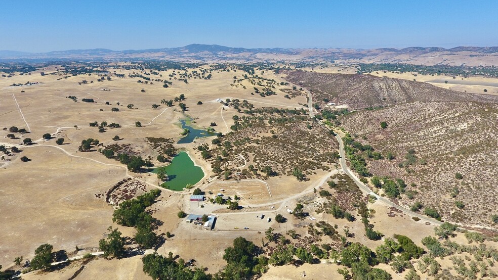 76980 San Antonio Rd, Bradley, CA à vendre - Photo principale - Image 1 de 54