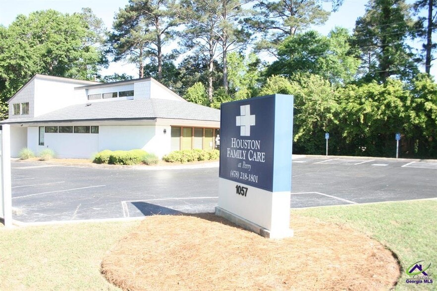 1057 Morningside Dr, Perry, GA for sale - Building Photo - Image 3 of 21