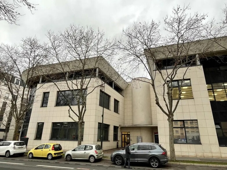 6-12 Avenue De Verdun 1916, La Garenne-Colombes for sale - Building Photo - Image 1 of 7