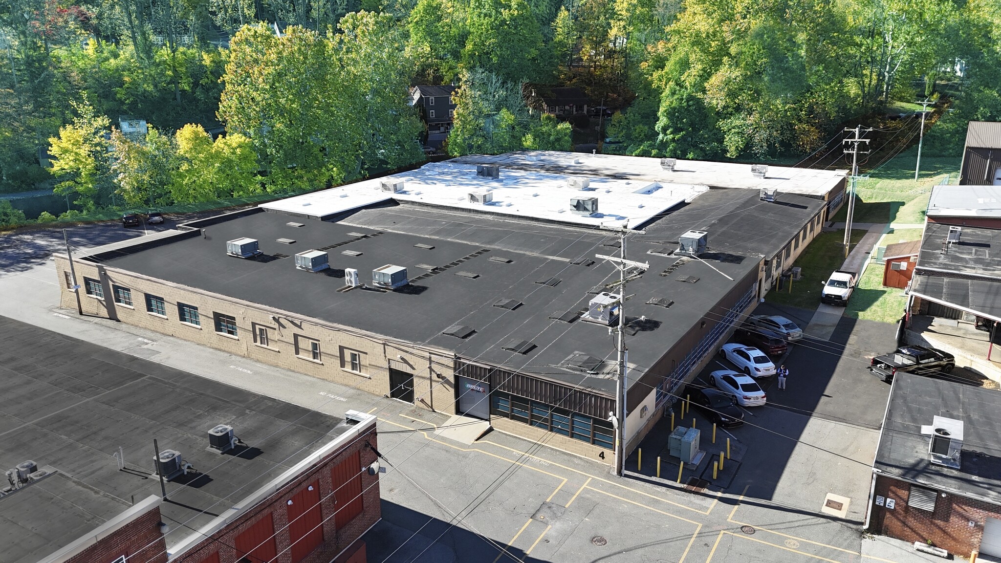 4 Front Street Plz, Mohnton, PA for lease Building Photo- Image 1 of 7