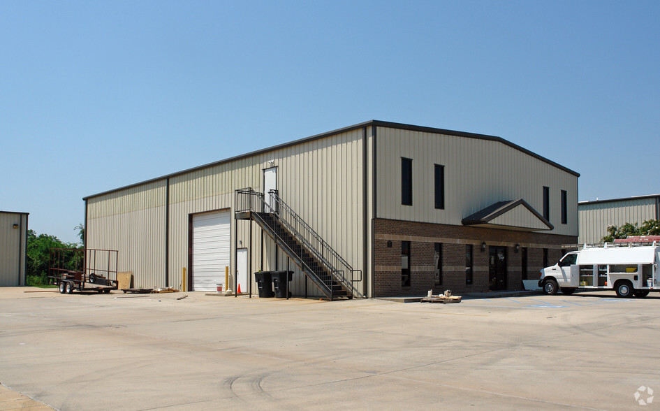 4710 Viking Dr, Bossier City, LA for lease - Primary Photo - Image 1 of 4