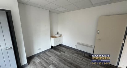 76 Walsall Rd, Sutton Coldfield à vendre Photo intérieure- Image 2 de 7