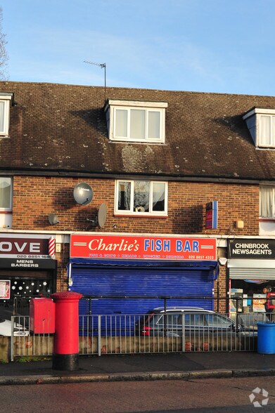 105 Chinbrook Rd, Londres à louer - Photo du bâtiment - Image 3 de 3