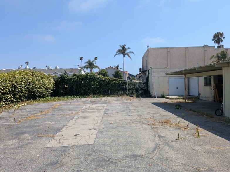 124 N Catalina Ave, Redondo Beach, CA for lease - Building Photo - Image 3 of 3