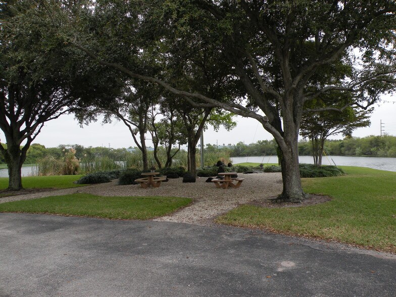 2500 NW 29th Mnr, Pompano Beach, FL for lease - Other - Image 2 of 3